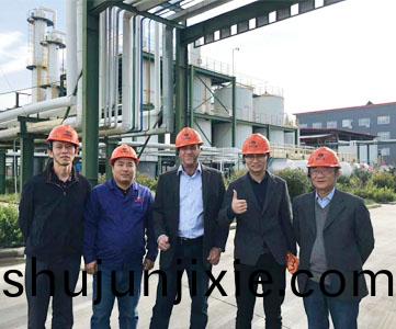 美(mei)國石(shi)油(you)公司(si)CEO視(shi)詧永(yong)樂油泥處理工程(cheng)